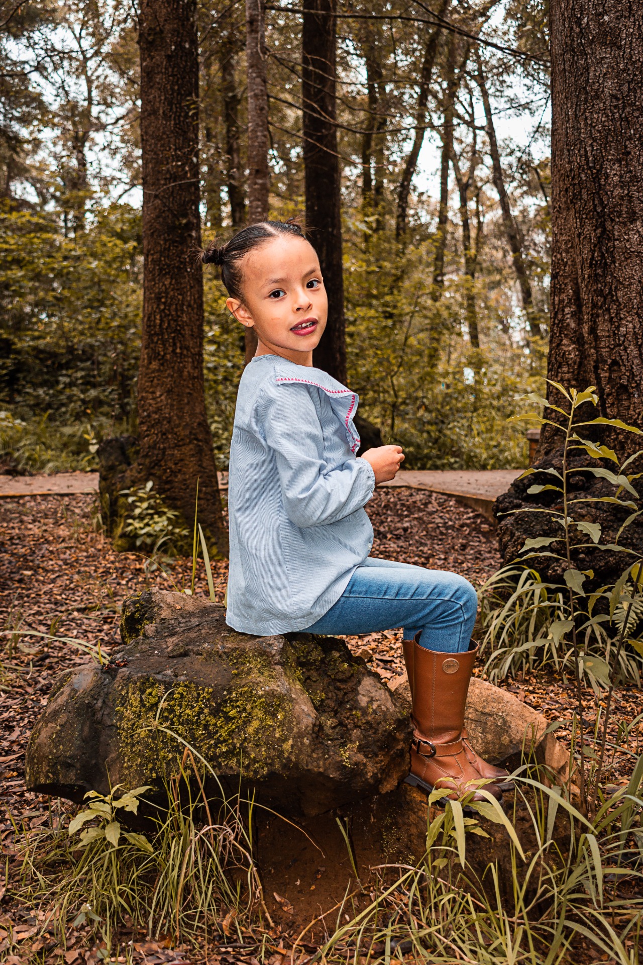 ILUMINACIÓN: Flash ÁNGULO DE TOMA: Normal TIPO DE CÁMARA: Nikon D5600 APERTURA: F/4 VELOCIDAD: 1/200s ISO:320 LUGAR: Teziutlán, Puebla FECHA DE CREACIÓN: 08/11/2020