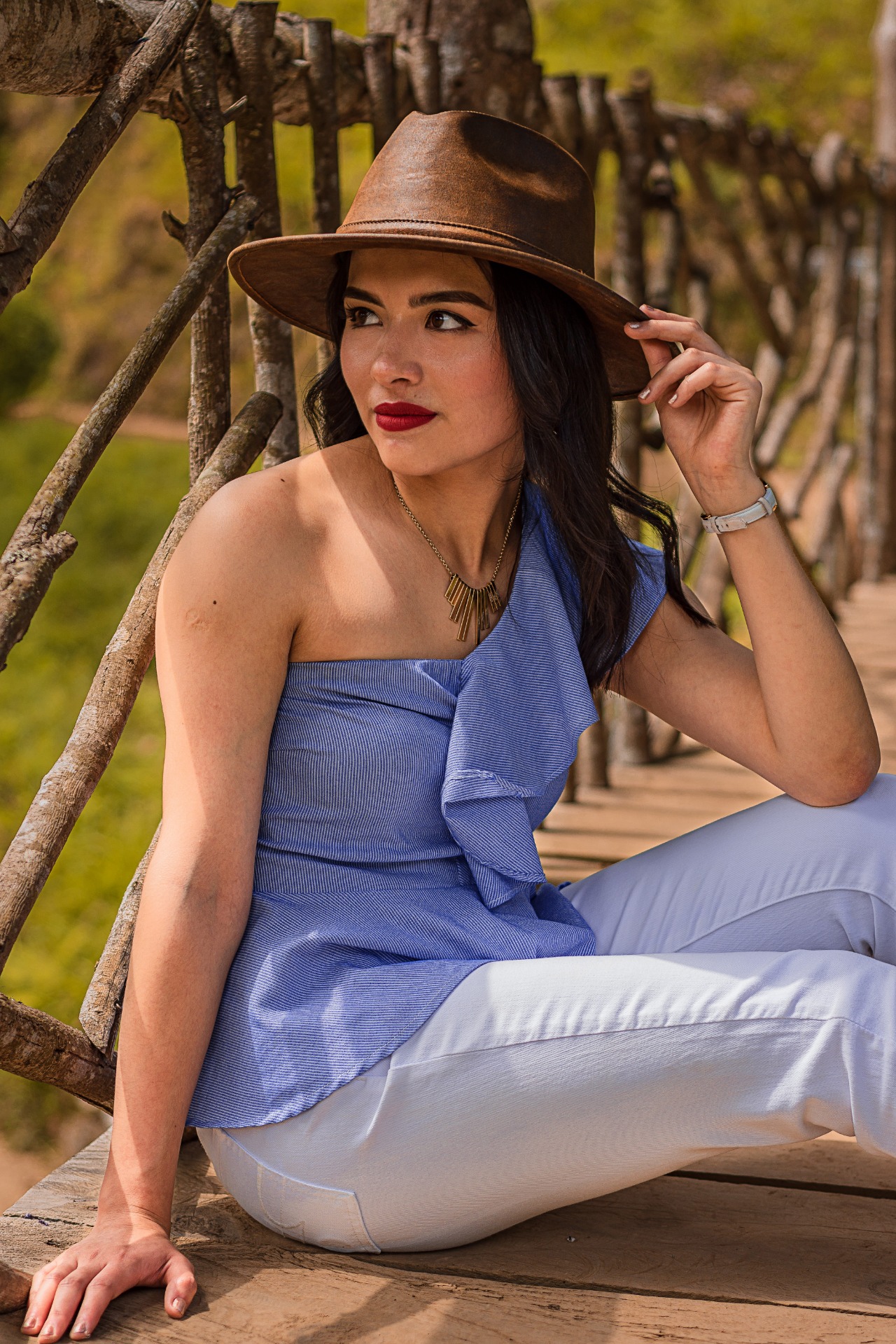 ILUMINACIÓN: Natural ÁNGULO DE TOMA: Normal TIPO DE CÁMARA: Nikon D5600 APERTURA: F/2.8 VELOCIDAD: 1/640s ISO:100 LUGAR: Hueyapan, Puebla FECHA DE CREACIÓN: 15/11/2020